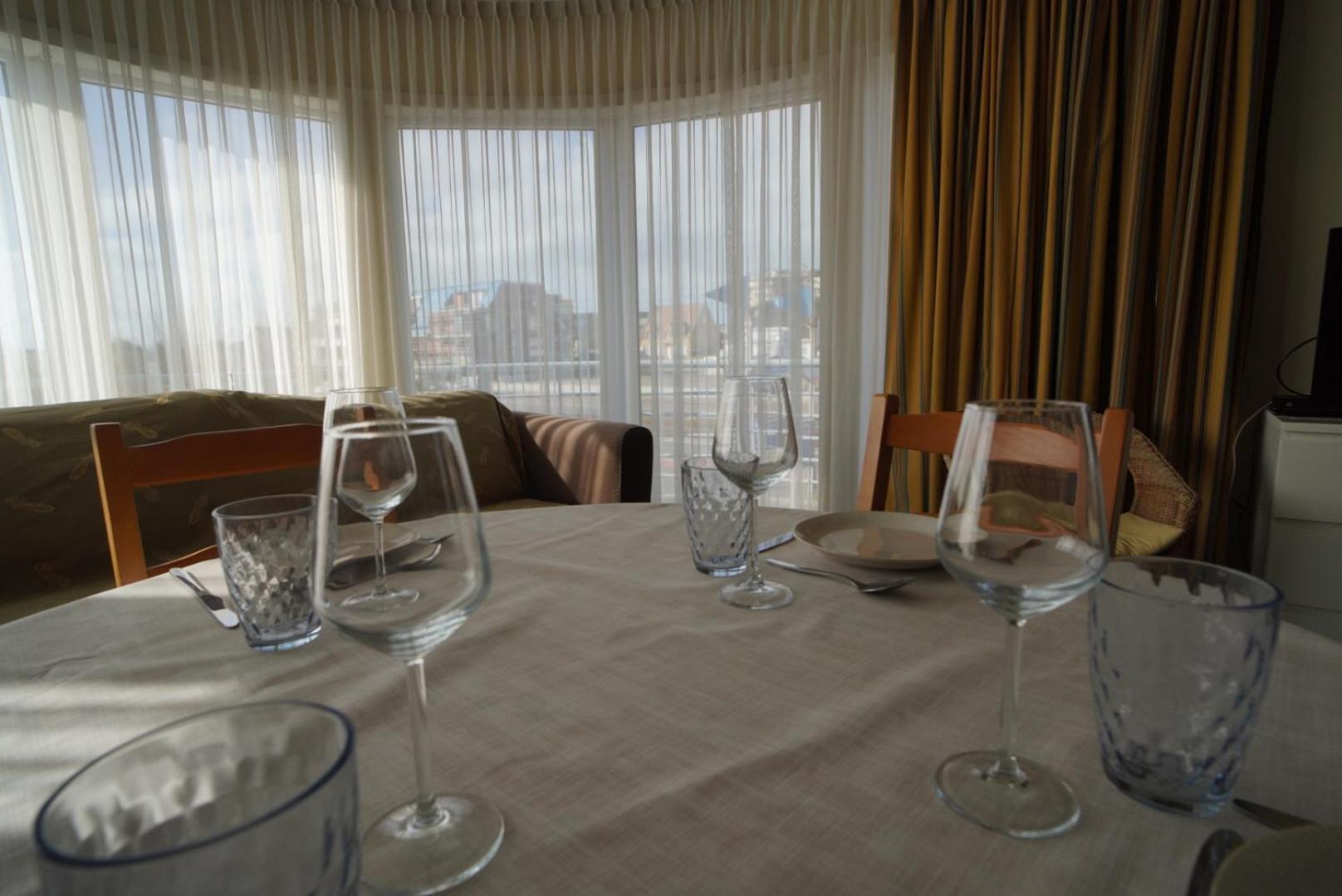Apparthotel De Wielingen Middelkerke Esterno foto